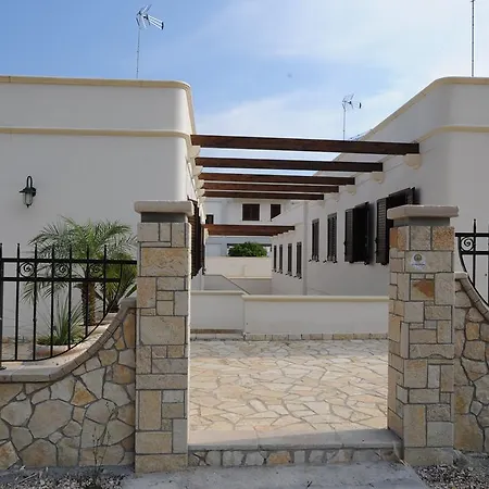 Apartment Carmelina 3 *